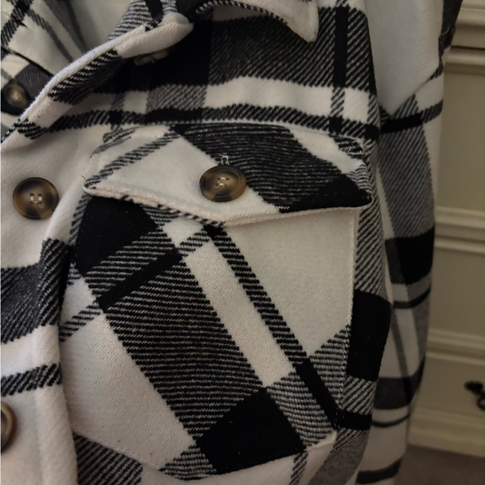 Plaid Oversized Shacket - image 4